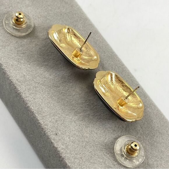 Vintage Kenneth Jay Lane for Avon Green Glass Cabochon Gray Enamel Earrings - Picture 5 of 8